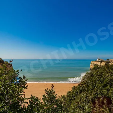 Alporchinos 840 شقة *