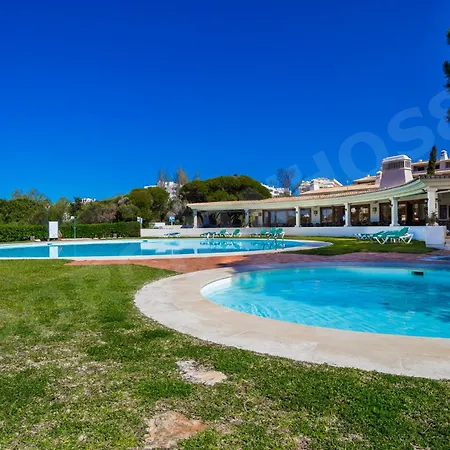 Alporchinos 840 شقة *