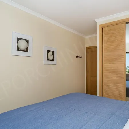 Alporchinos 840 شقة *